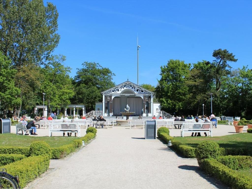 Landhaus Victoria, Schwan Болтенхаген Екстериор снимка