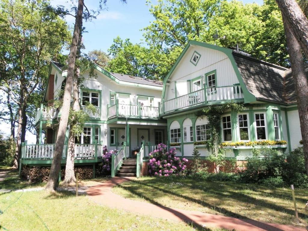 Landhaus Victoria, Schwan Болтенхаген Екстериор снимка
