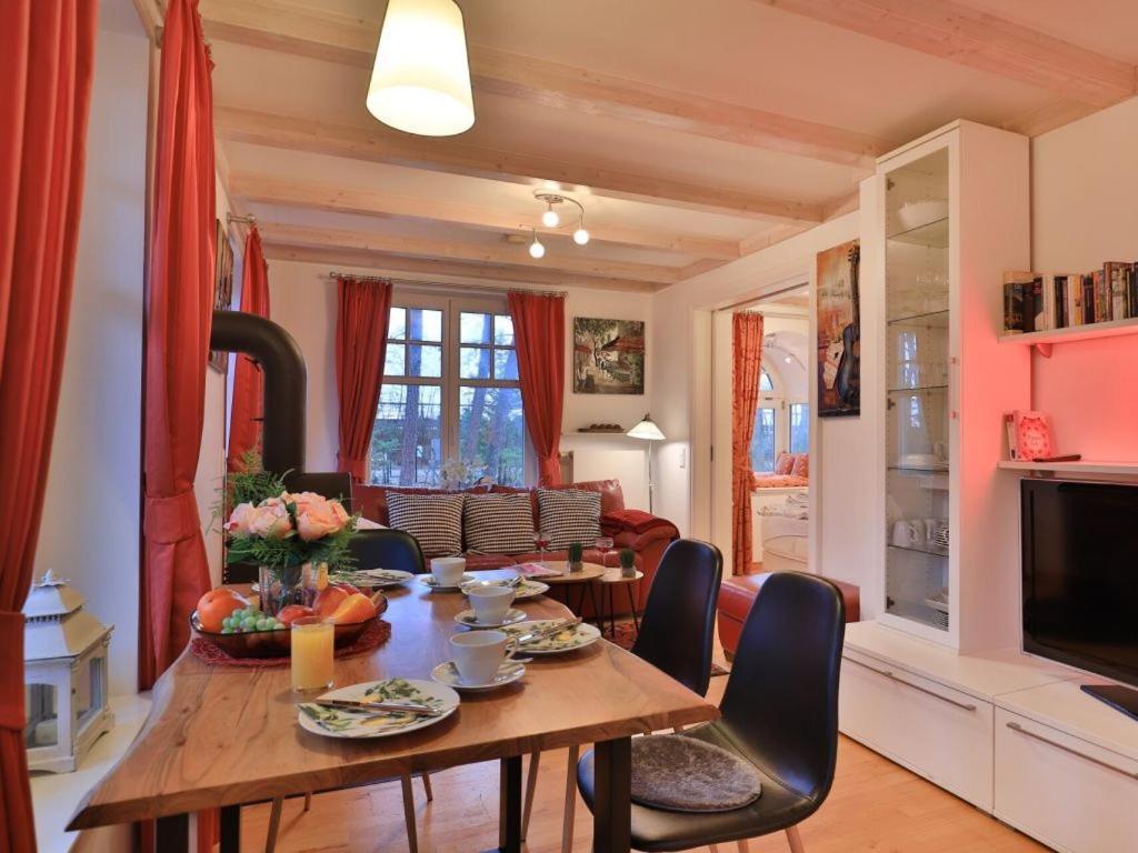 Landhaus Victoria, Schwan Болтенхаген Екстериор снимка